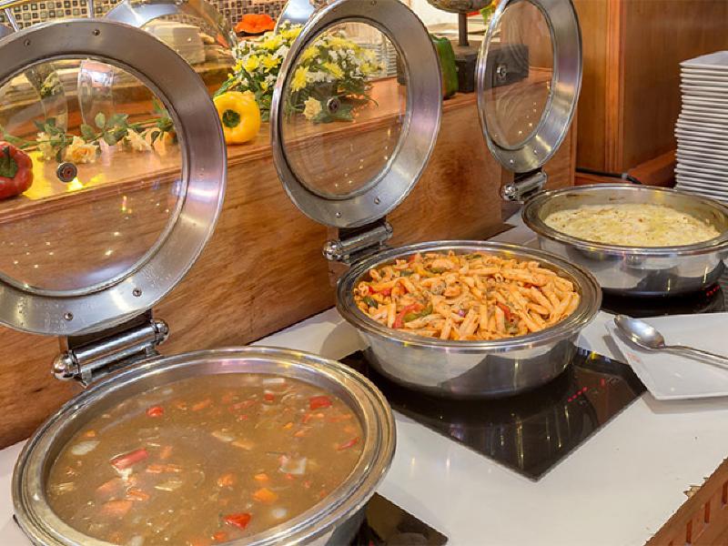 Elite Suites Patong - Restoran