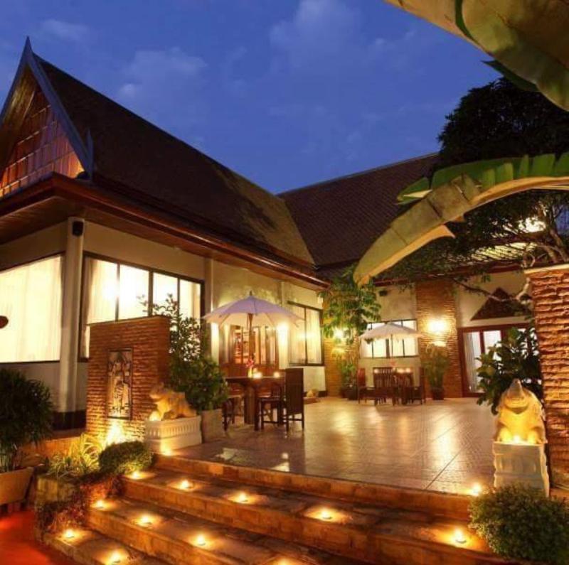 Ruen Ariya Resort by ZUZU - Bar