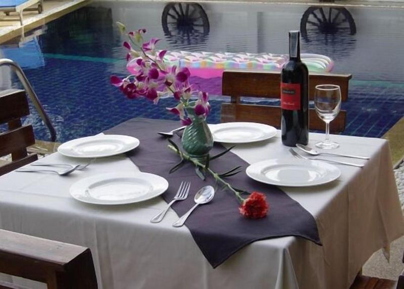 Baan Suay Hotel Resort - Restoran