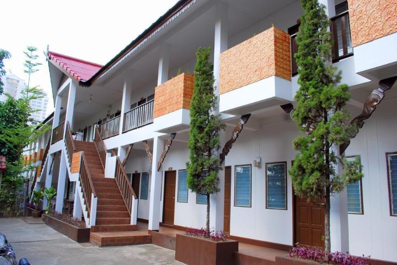 Lanna Thai Guest House - Genel