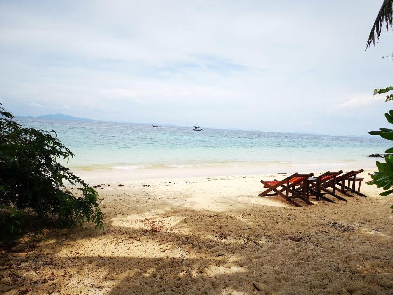 Phi Phi Relax Beach Resort - Genel