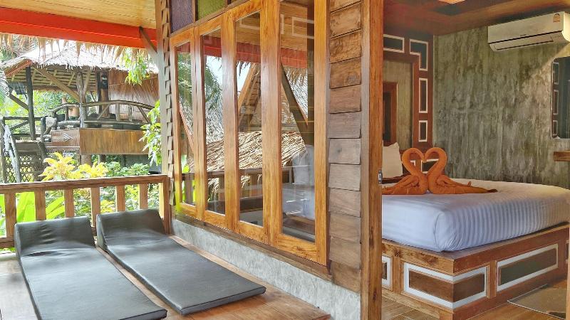 Phi Phi Relax Beach Resort - Oda