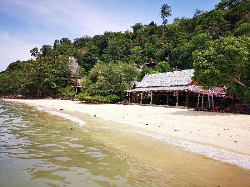Phi Phi Relax Beach Resort - Plaj