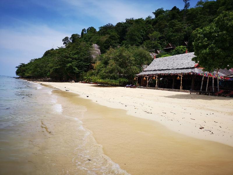 Phi Phi Relax Beach Resort - Plaj