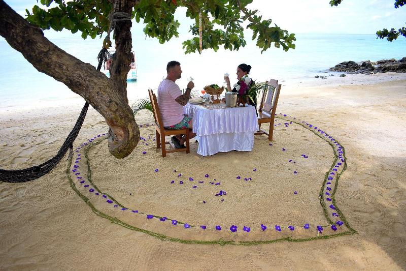 Phi Phi Relax Beach Resort - Restoran