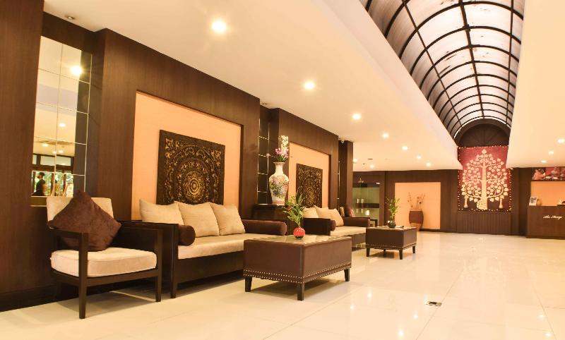 Boss Suites Nana - Lobi