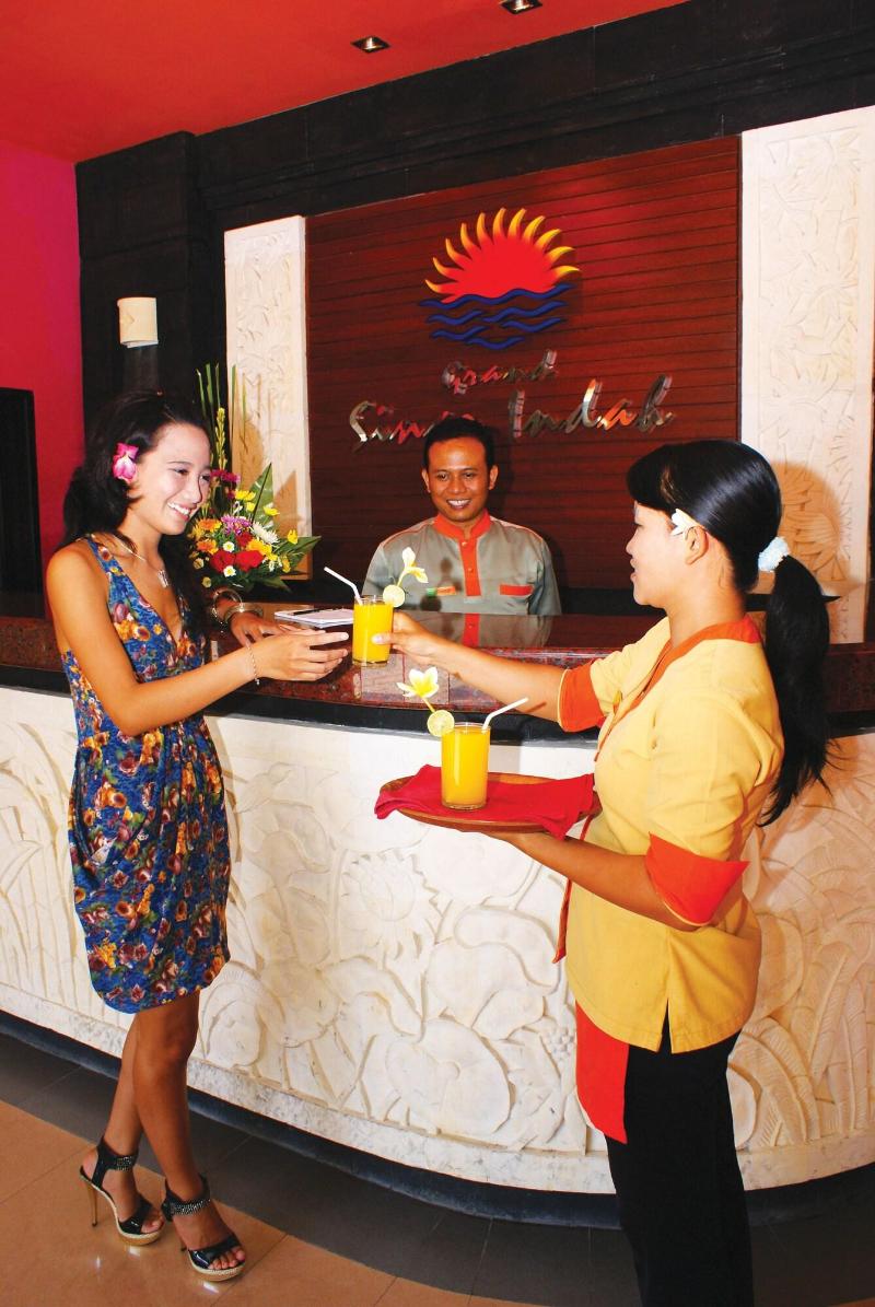 Grand Sinar Indah Hotel - Lobi