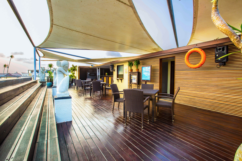 Royal Singosari Kuta - Bar