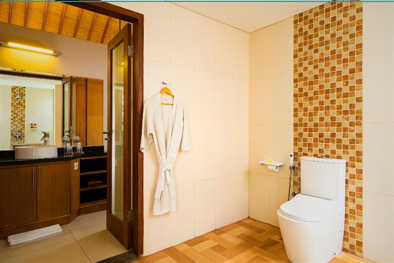 Lasanti Villas & Spa Seminyak - Oda