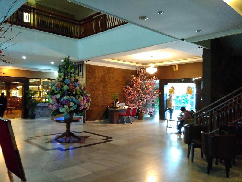 Pelangi Hotel - Lobi
