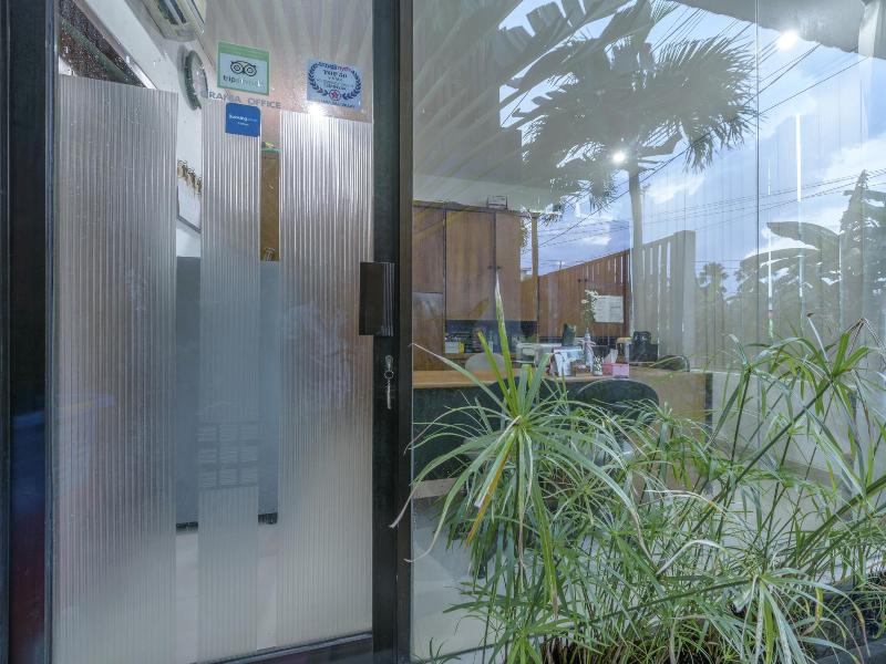 Grania Bali Villa - Lobi