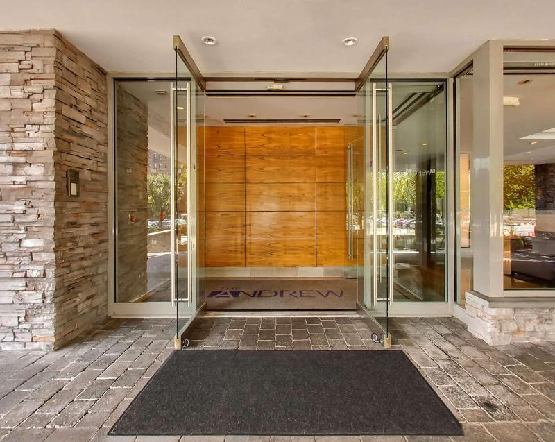 The Andrew Hotel - Genel