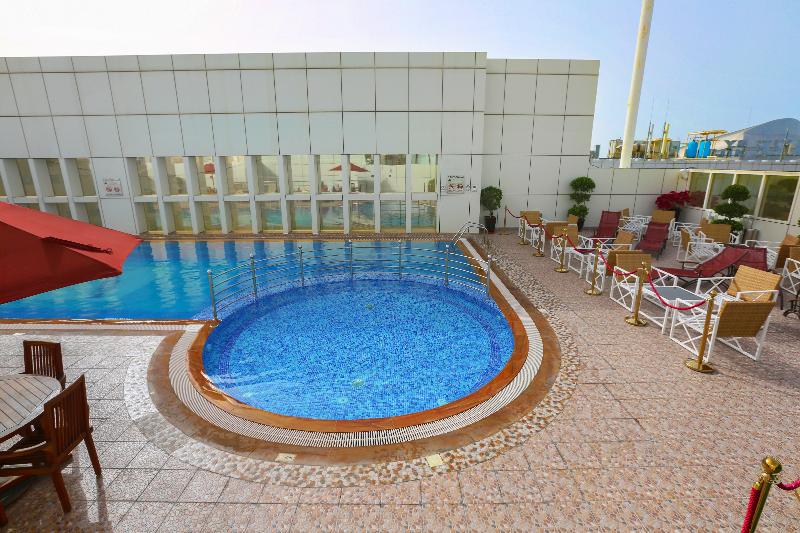 Ivory Grand Hotel Apartments - Havuz