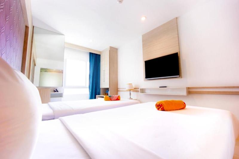 Mirage Express Patong Phuket Hotel - Oda