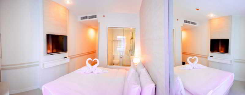 Mirage Express Patong Phuket Hotel fotoÄŸrafÄ±