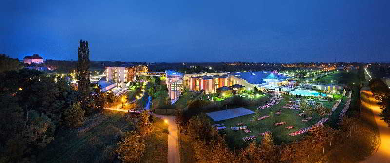 Therme Laa - Hotel & Silent Spa otel fotoğrafı