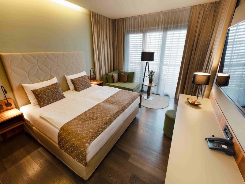 Therme Laa - Hotel & Silent Spa - Genel