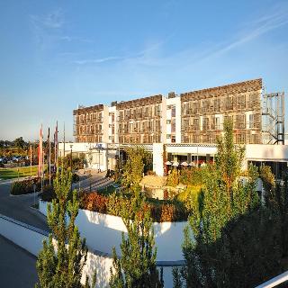 Therme Laa - Hotel & Silent Spa fotoÄŸrafÄ±