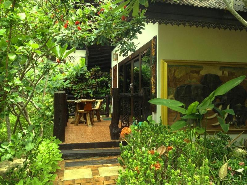 Paradise Pearl Bungalow - Teras
