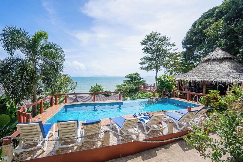 Koh Jum Resort - Havuz