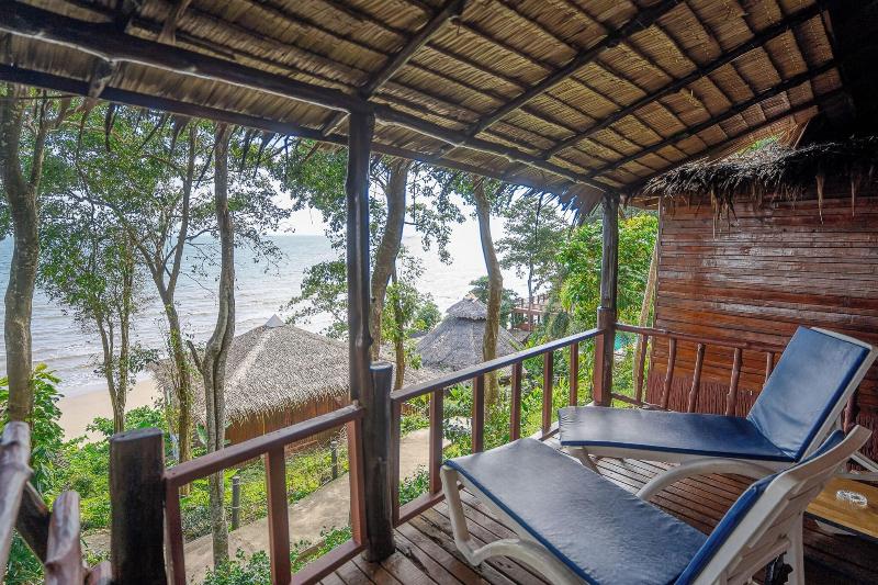 Koh Jum Resort - Plaj