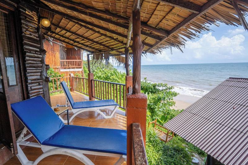 Koh Jum Resort - Plaj