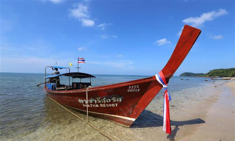 Koh Jum Resort - Plaj