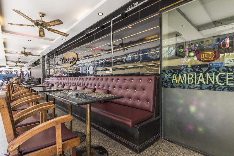 Ambiance Hotel - Teras