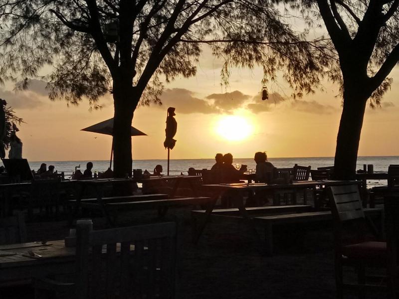 Desa Dunia Beda - Lobi