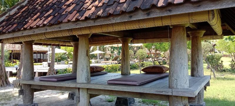 Desa Dunia Beda - Aktivite