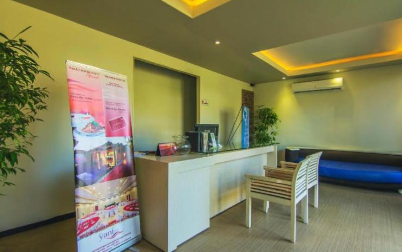 The Yani Hotel Bali by ZUZU - Lobi