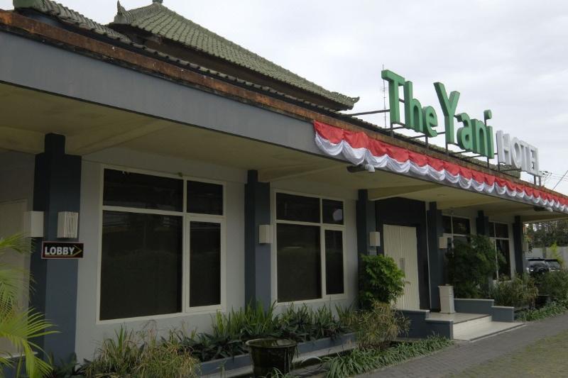 The Yani Hotel Bali by ZUZU - Genel