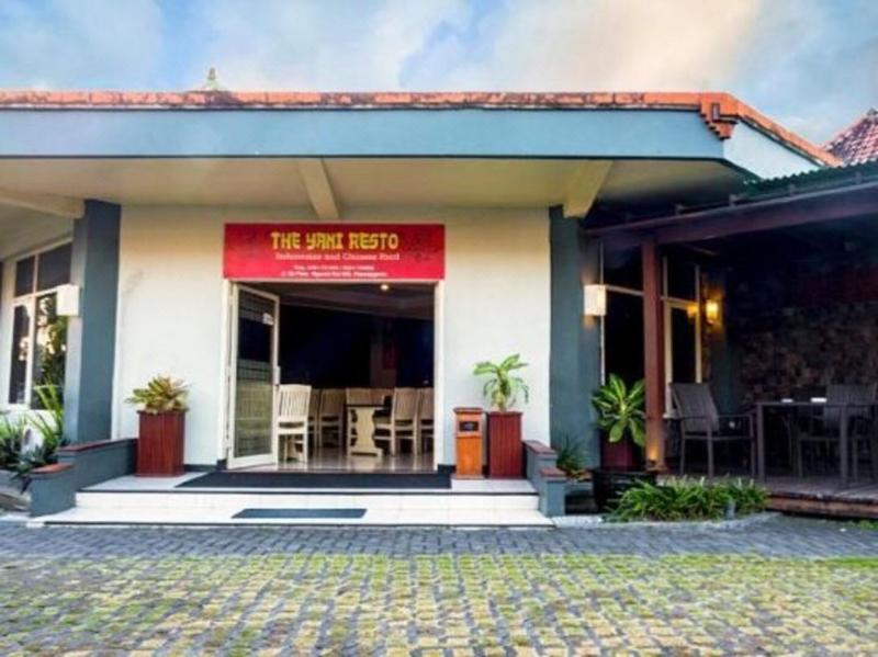 The Yani Hotel Bali by ZUZU - Genel