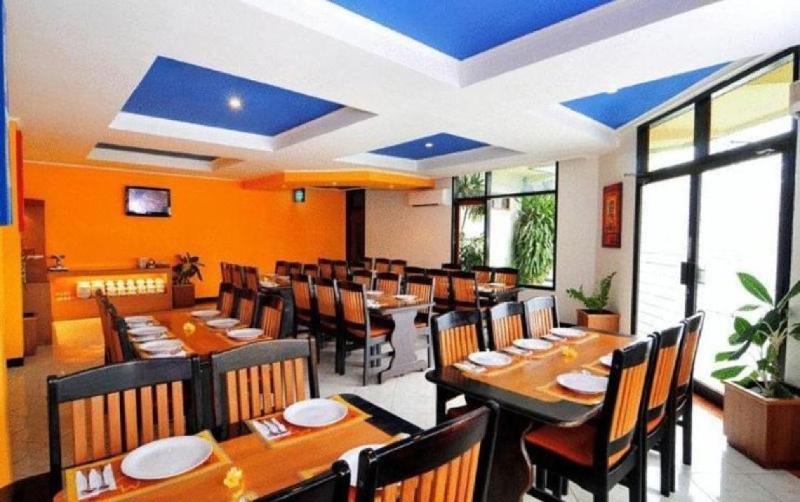 The Yani Hotel Bali by ZUZU - Restoran