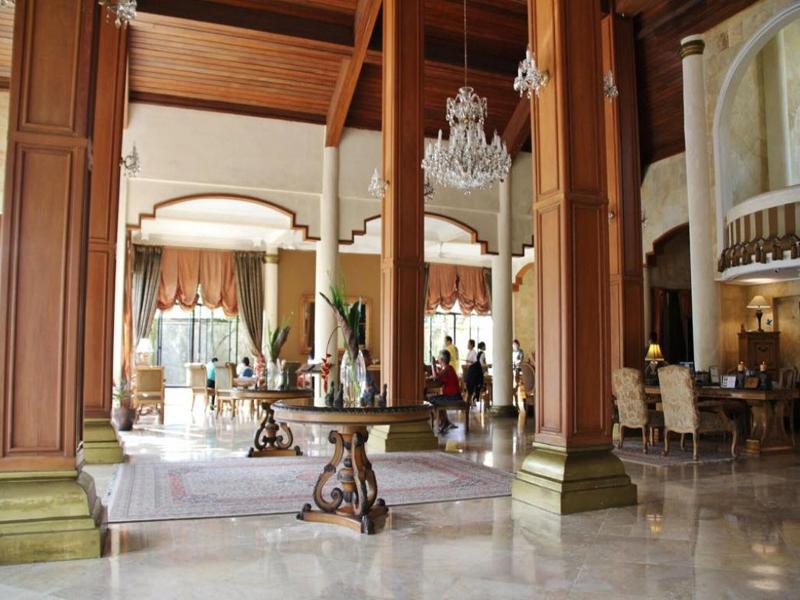 Saraswati Borobudur - Lobi