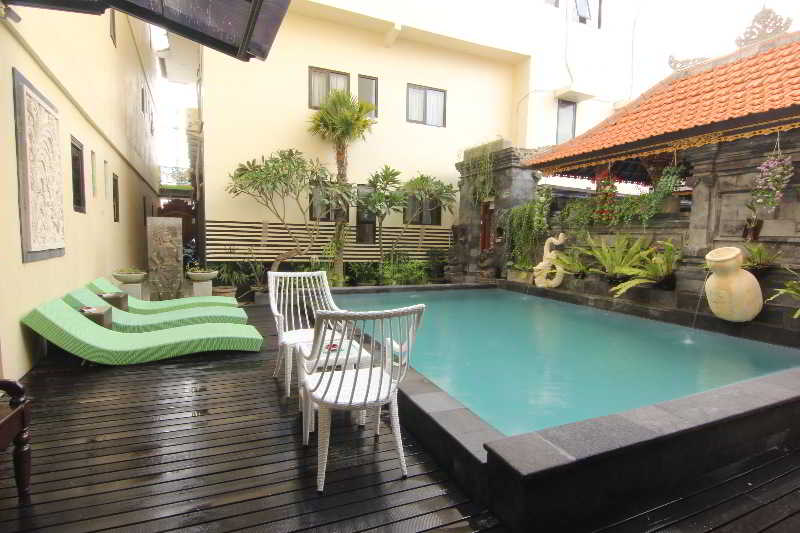 Suardana Inn otel fotoğrafı