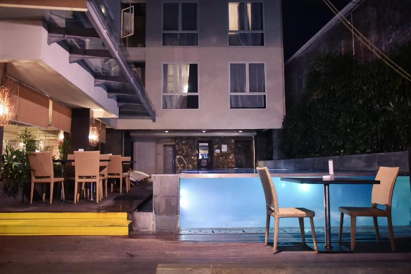 Solaris Hotel Kuta - Havuz