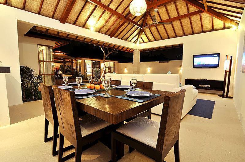 Arama Riverside Villas - Lobi