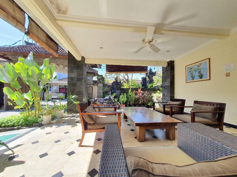 Radha Bali Hotel - Lobi