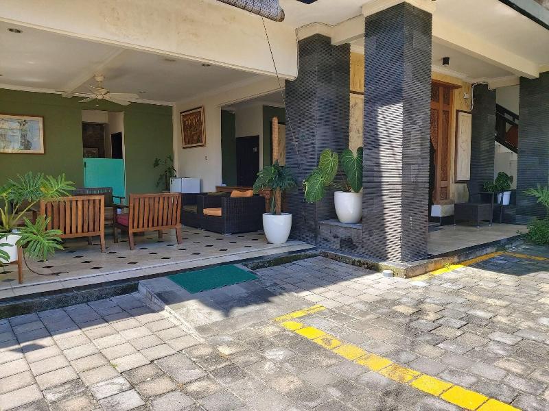 Radha Bali Hotel - Lobi