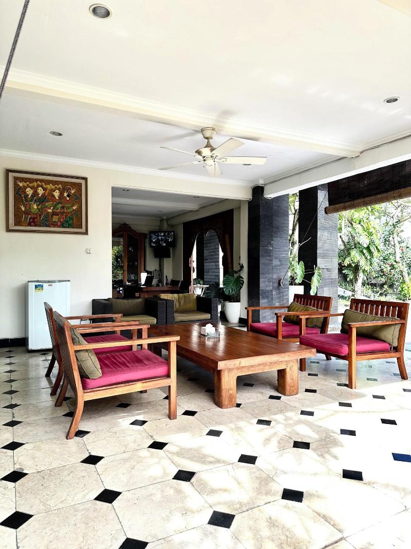 Radha Bali Hotel - Lobi