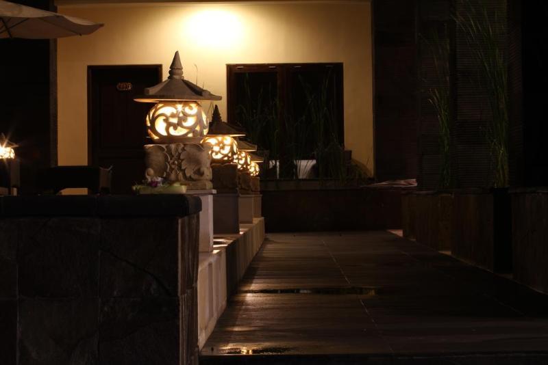 Radha Bali Hotel - Genel