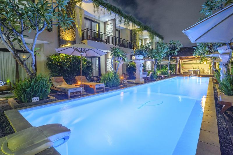 D'Penjor Seminyak - Aktivite