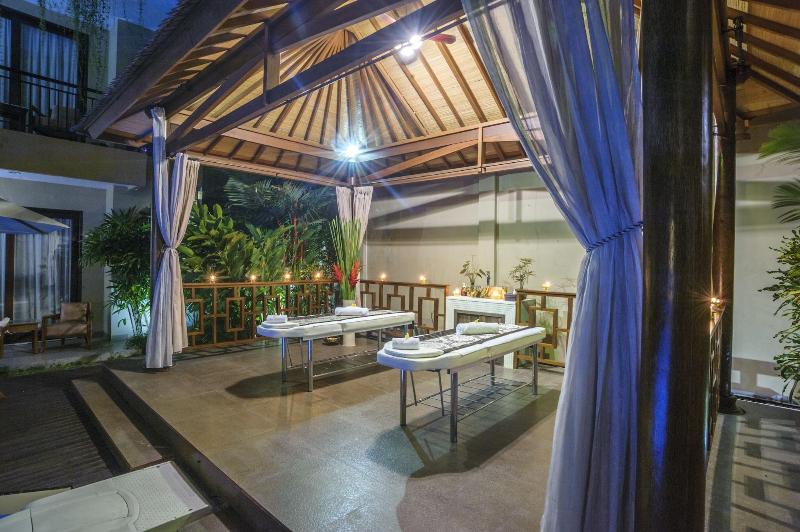 D'Penjor Seminyak - Aktivite