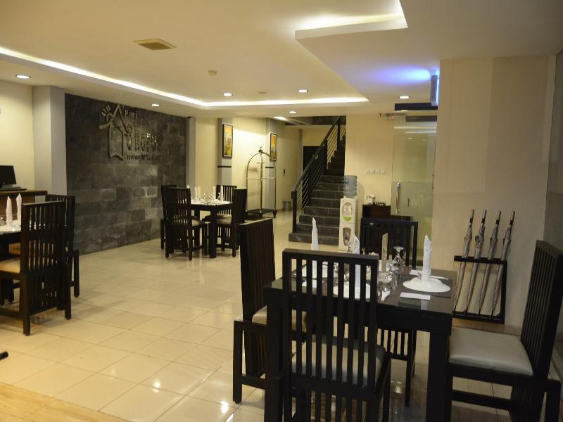 Puri Chorus Boutique Hotel - Lobi