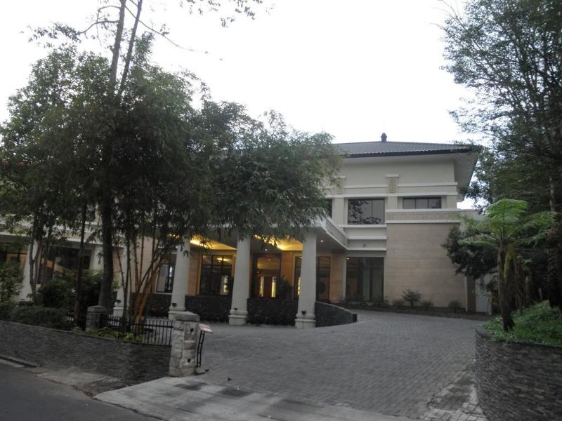 The Oxalis Regency Hotel - Genel