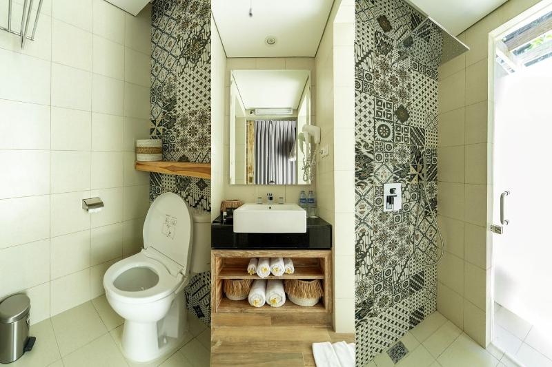 18 Suite Villa Kuta - Oda