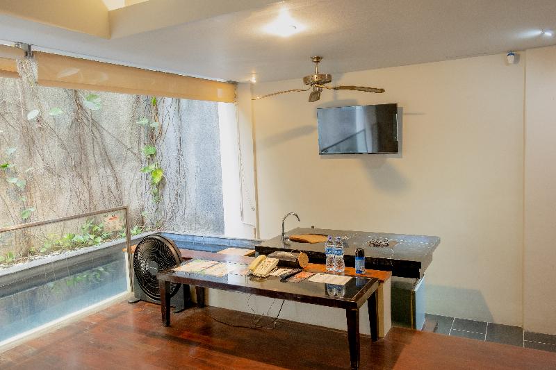 18 Suite Villa Kuta - Oda