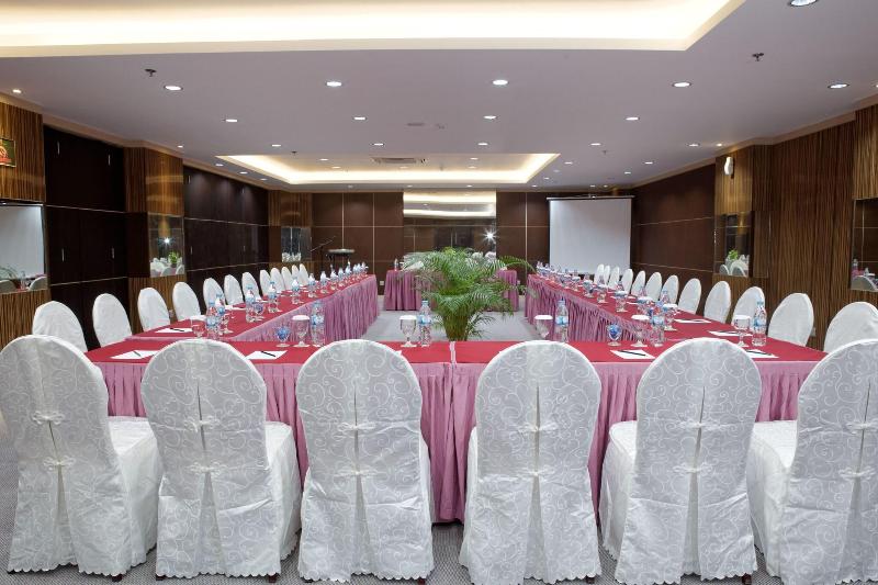 Nagoya Mansion Hotel and Residence - Toplantı