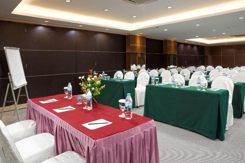 Nagoya Mansion Hotel and Residence - Toplantı
